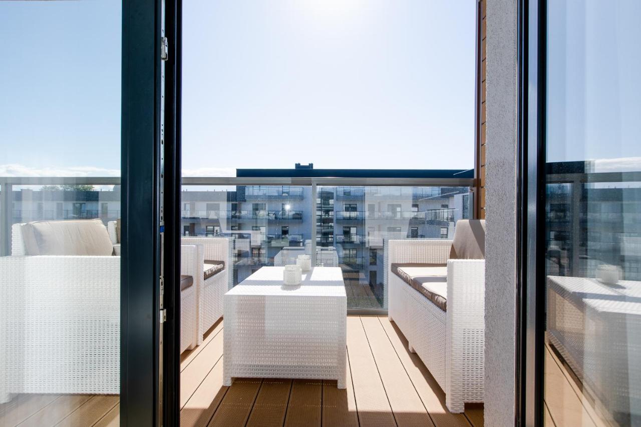 Apartament Blekitny Gardenia Dziwnow Z Widokiem Na Morze Epapartamenty 外观 照片