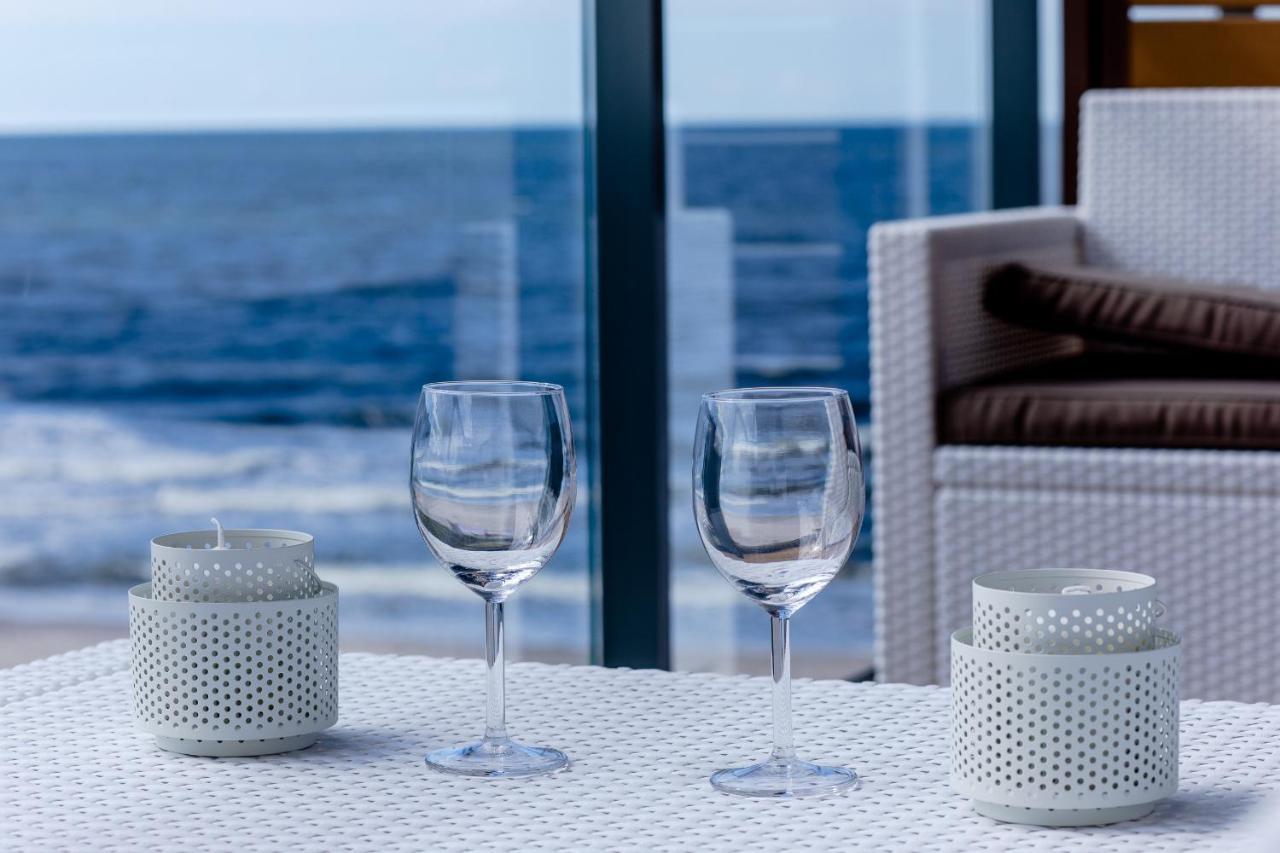Apartament Blekitny Gardenia Dziwnow Z Widokiem Na Morze Epapartamenty 外观 照片